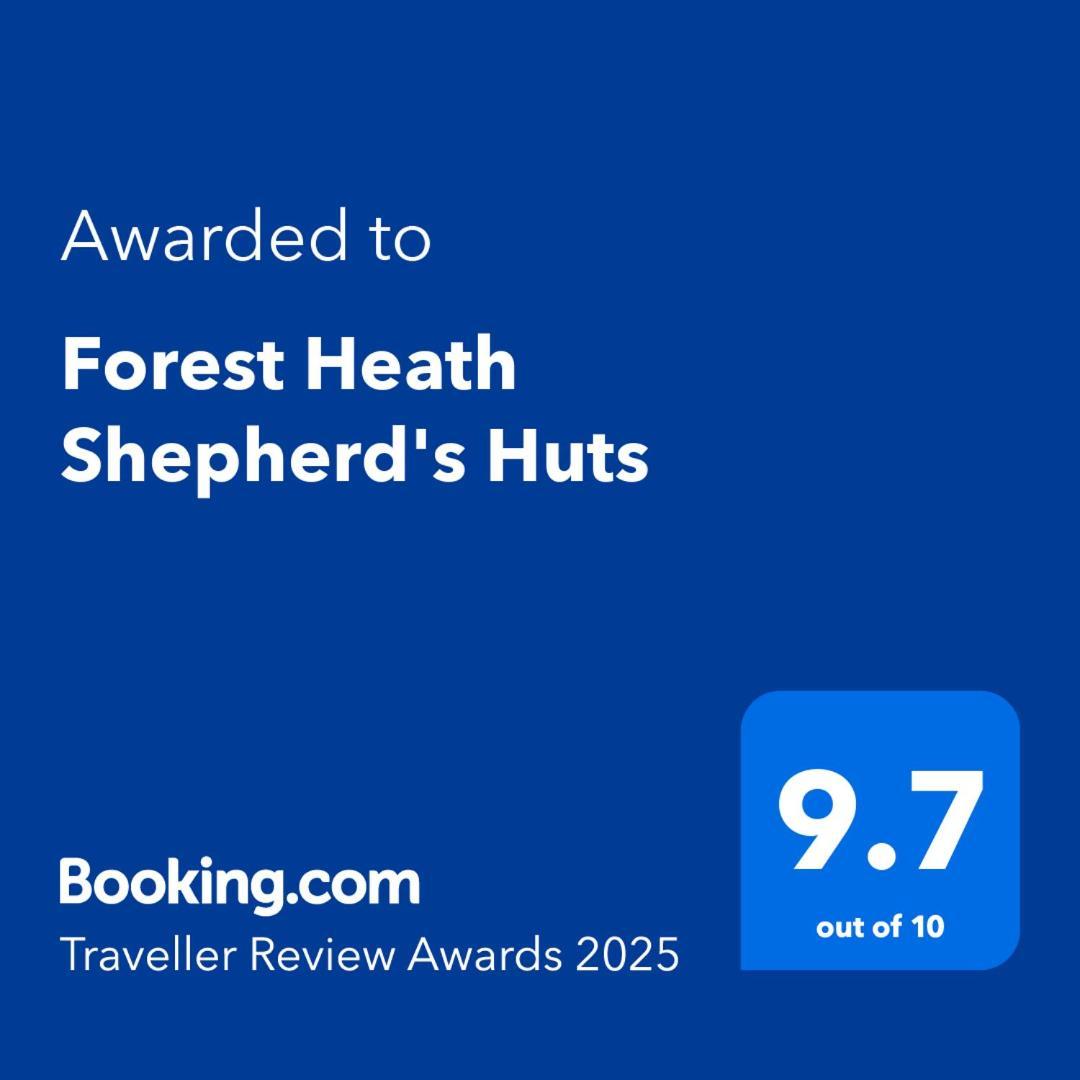 Forest Heath Shepherd'S Huts Ringwood Exteriör bild